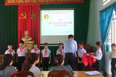 LIÊN ĐỘI LÊ LỢI TỔ CHỨC KẾT NẠP ĐỘI VIÊN NĂM HỌC 2019-2020