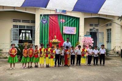DIỄN VĂN NGHỆ CHÀO MỪNG NGÀY NHÀ GIÁO VIỆT NAM. TỌA ĐÀM KỈ NIỆM 42 NĂM NGÀY NHÀ GIÁO VIỆT NAM 20/11